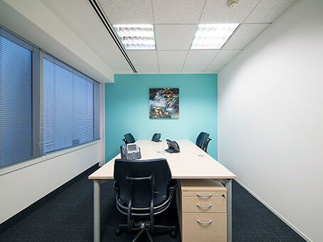 Office Space Borehamwood Maxwell Road - Image 9