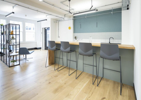 Office Space 55 Goswell Road - Image 13