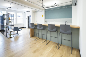 Office Space 55 Goswell Road - Image 13