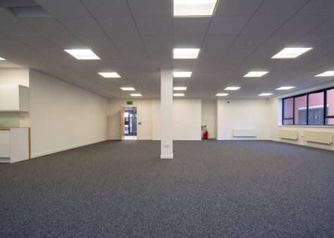 Office Space Bury - Hollins Brook Park - Image 2