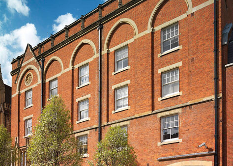 Image #2 of 29 Farm Street