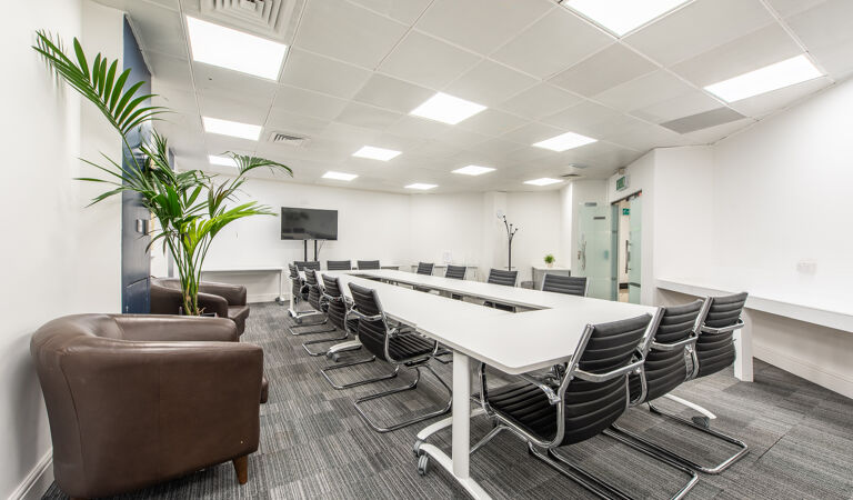 Office Space Dowgate Hill House - Image 3