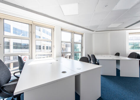 Office Space Dowgate Hill House - Image 5