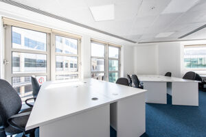 Office Space Dowgate Hill House - Image 5