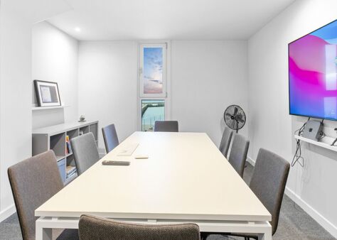 Office Space Unit Seven - Image 7