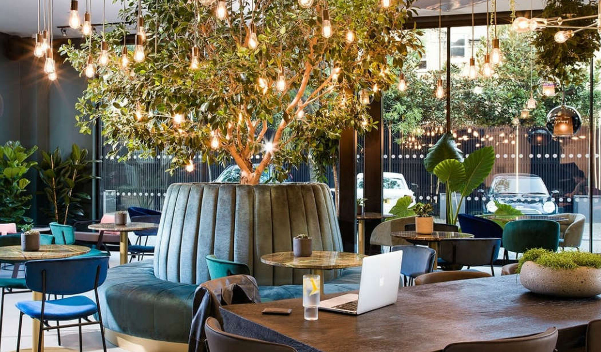 Image #1 of 126 New King's Road