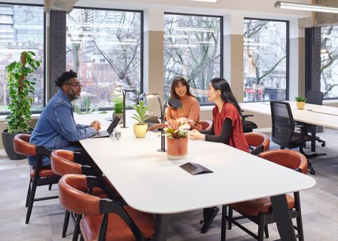 Office Space The Hickman - Image 9