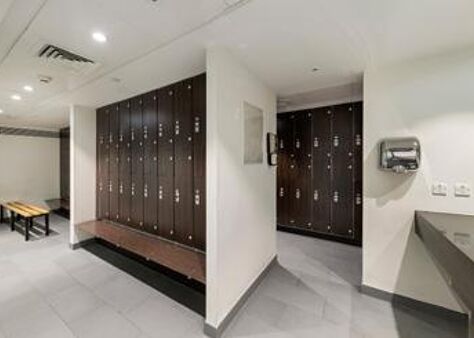 Office Space St Martin's Court  - Image 6