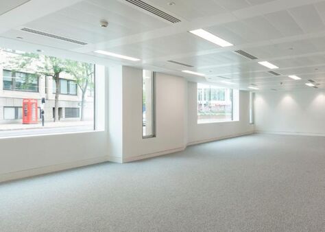 Office Space St Martin's Court  - Image 8