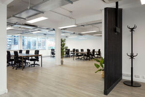 Office Space 23 Curtain Road - Image 6