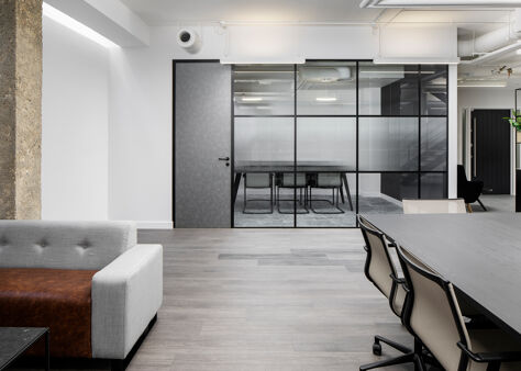 Office Space 100 Bunhill Row - Image 13