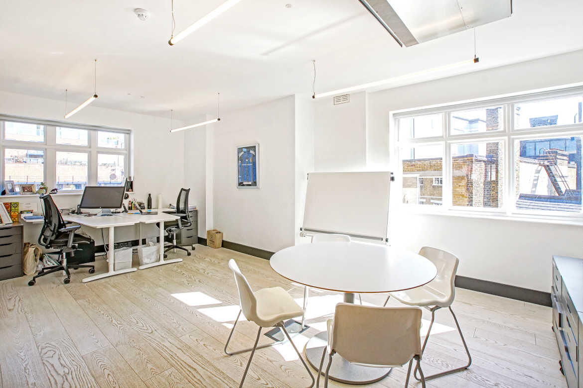 Office Space 32-38 Saffron Hill - Image 9