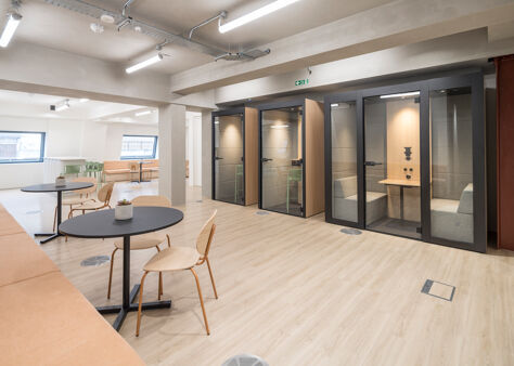 Office Space The Johnson Building - Image 8