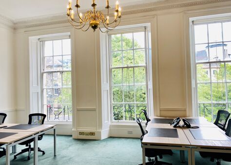 Office Space Rutland Square - Image 5