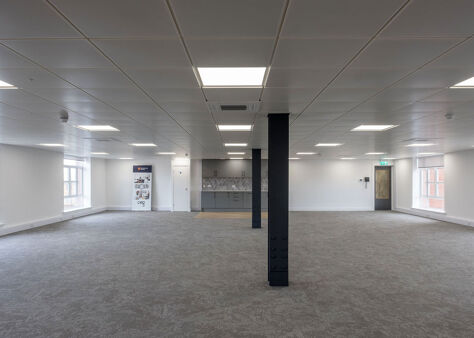 Office Space Westminster Place - Image 27