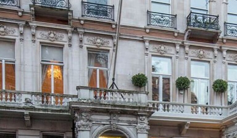 Office Space 22 Grosvenor Gardens - Image 4