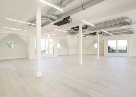 Office Space Evergreen Studios - Image 5