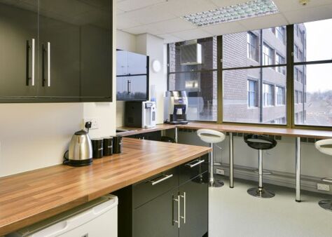 Office Space St James’s House - Image 7