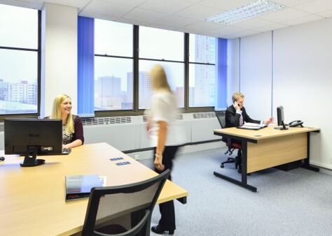 Office Space St James’s House - Image 8