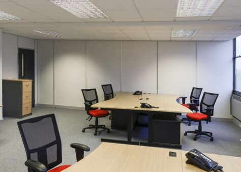 Office Space St James’s House - Image 9