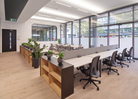 Office Space Valentine Place - Image 1