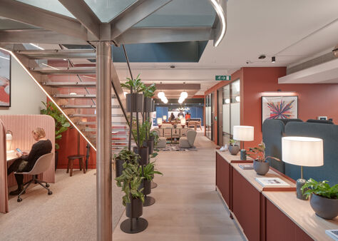 Office Space Valentine Place - Image 3