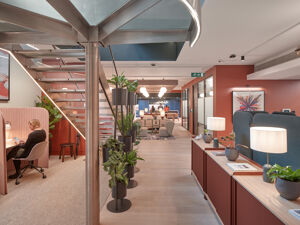 Office Space Valentine Place - Image 3