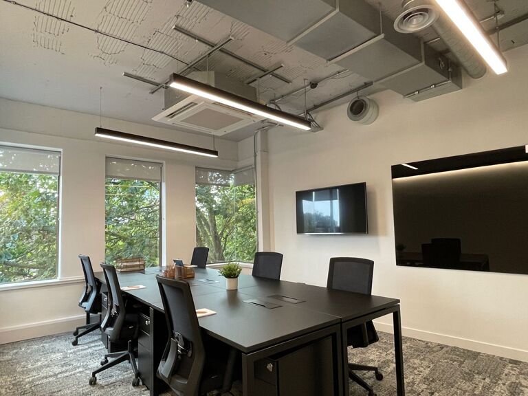 Office Space 95 Regent Street  - Image 3