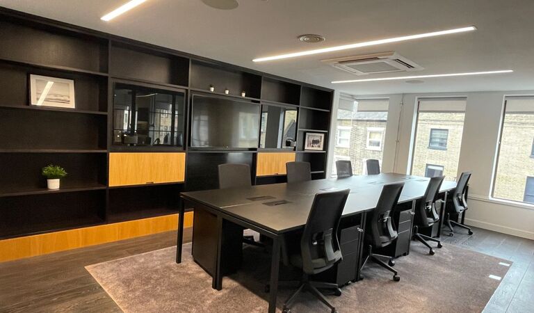 Office Space 95 Regent Street  - Image 2