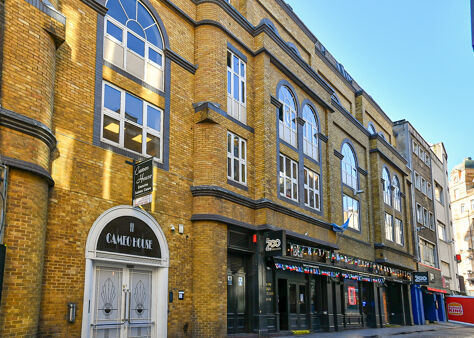 Office Space Cameo House - Image 1