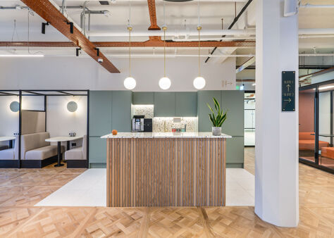 Office Space Harling House - Image 5
