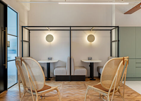 Office Space Harling House - Image 7