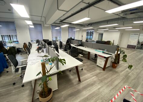 Office Space 17 Bevis Marks - Image 3