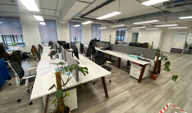 Office Space 17 Bevis Marks - Image 3