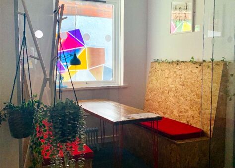 Office Space Town House - Image 7