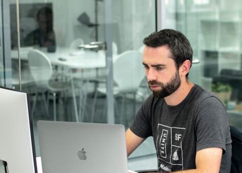 Office Space Town House - Image 5