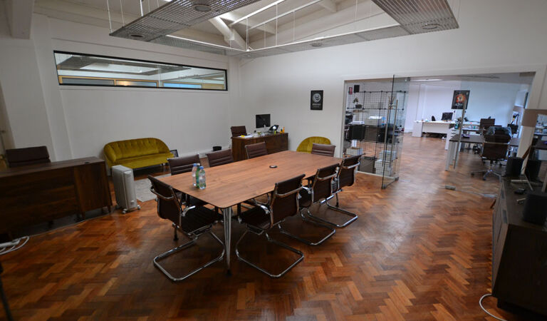 Office Space Matrix Studios - Image 5