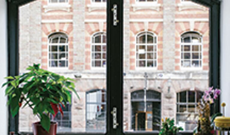 Office Space 36 King Street - Image 2