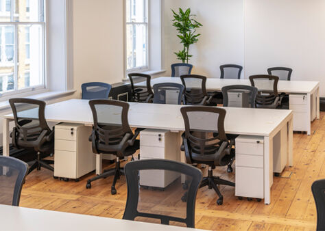 Office Space Great Eastern Street - Image 11