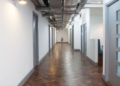 Office Space 69 Old Street - Image 10
