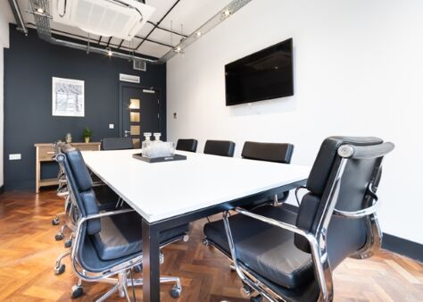 Office Space 69 Old Street - Image 16