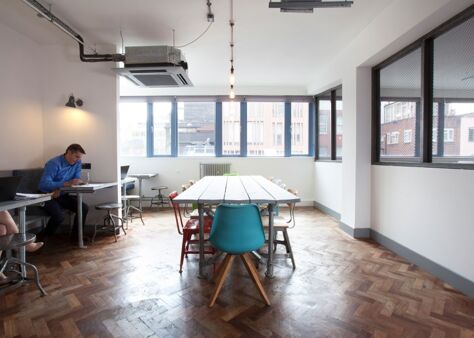 Office Space 69 Old Street - Image 19