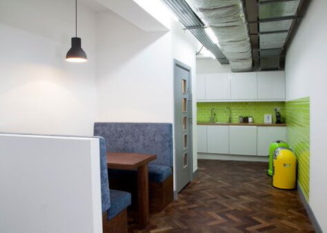 Office Space 69 Old Street - Image 11