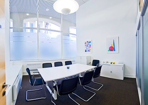 Office Space 1 Victoria Square - Image 8