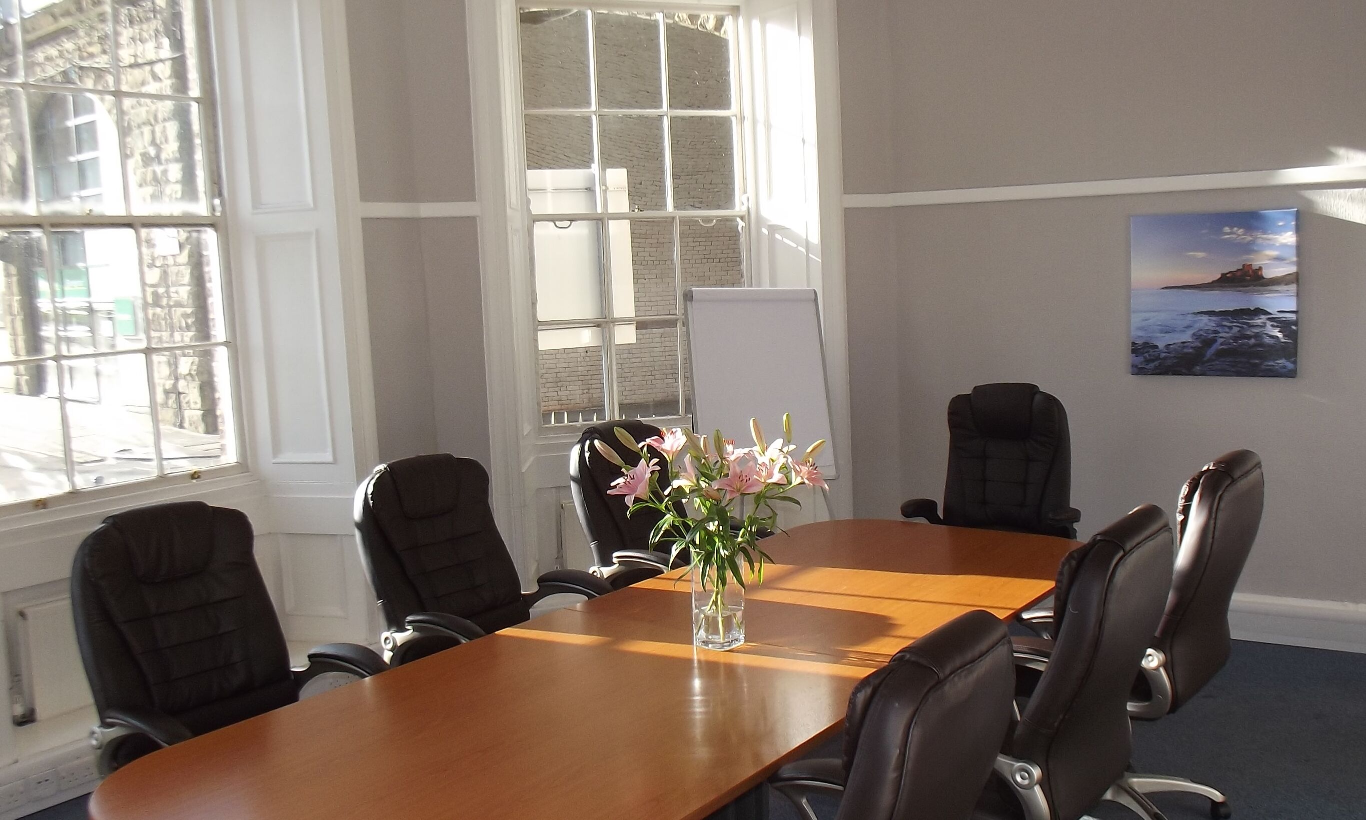 Office Space Clavering House - Image 2