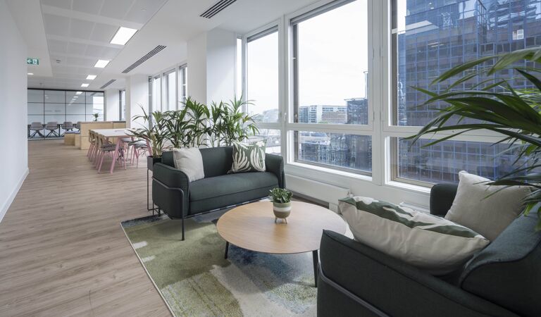 Office Space Peninsular House - Image 3