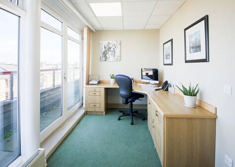 Office Space Hopetoun Gate - Image 1