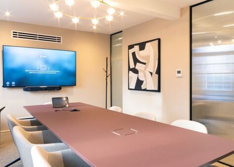 Office Space 66 Grosvenor Street - Image 3