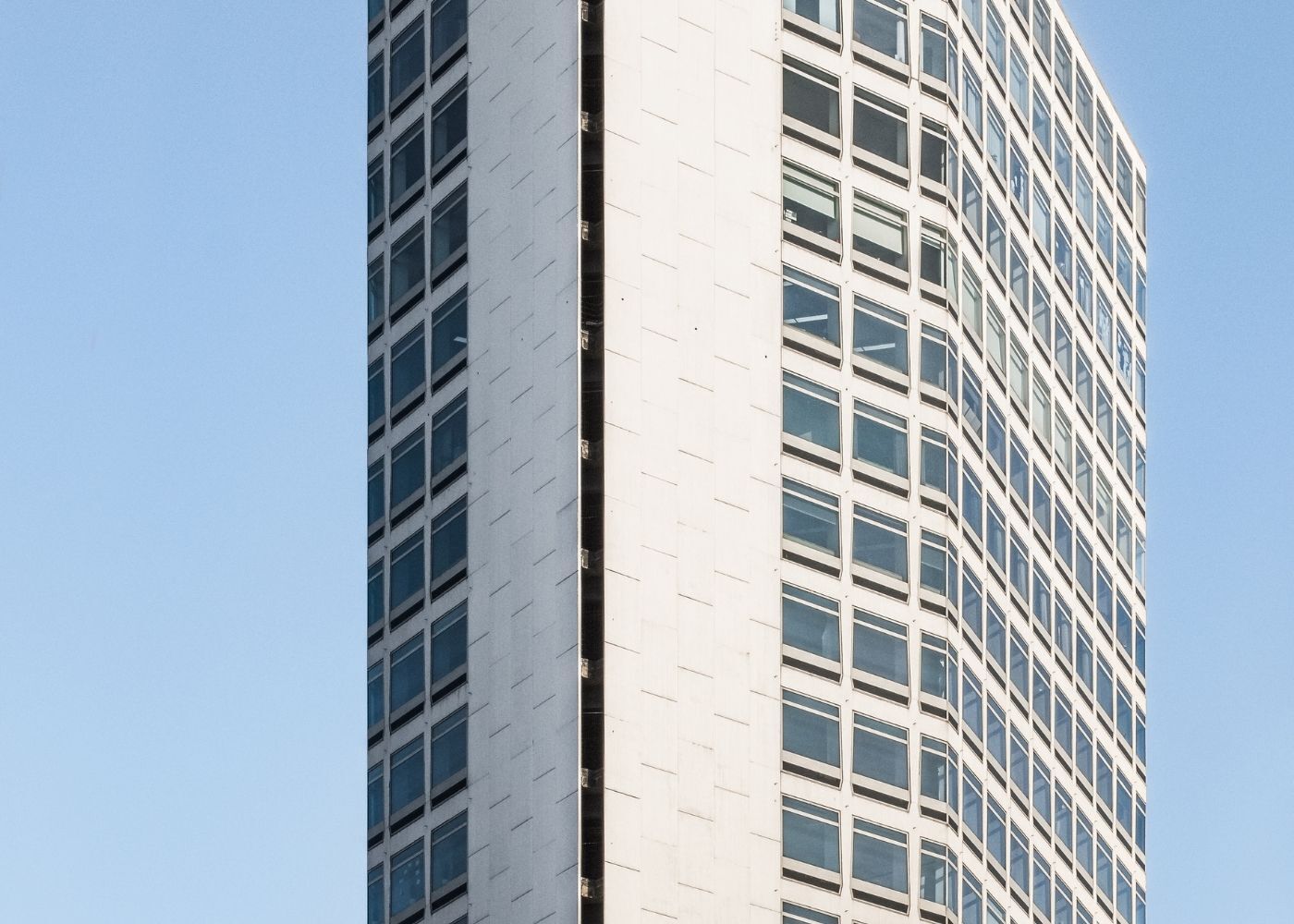 Alpha Tower 5