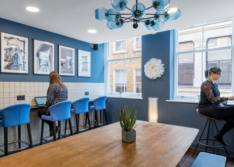 Office Space 73 Watling Street - Image 4